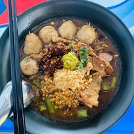 เมนูของร้าน ตำนานกะเพราแห้ง รางวัลชนะเลิศปี 2548