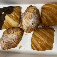 เมนูของร้าน James Boulangerie พรานนก