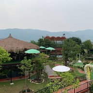 รุ่งอรุณคอฟฟี่วิว