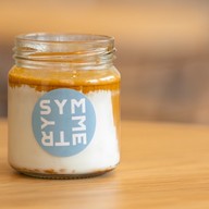 ซิมเมทรี Symmetry