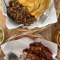 เมนูของร้าน กะเพราอโยธยา สกลนคร สกลนคร