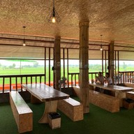 รุ่งอรุณคอฟฟี่วิว