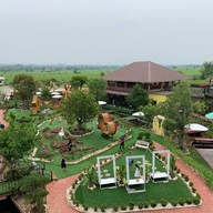 รุ่งอรุณคอฟฟี่วิว