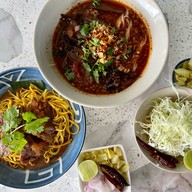 โอโนะ ข้าวซอย สาขา ไร่กล้วย