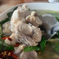 เมนูของร้าน ครัวปลาใหญ่