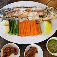 ครัวชมจันทร์ นครนายก