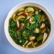 EAT @The Vita Plus (โครงการเดอะวีต้าพลัส)