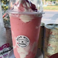 Bear milk นมหมีปั่น