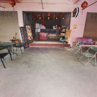 ชงชา ซอยมัณฑนา ม.หัวเฉียว