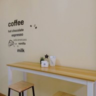 บรรยากาศ นมเหนียวปังปิ้ง เคหะร่มเกล้า