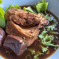 ก๋วยเตี๋ยวเป็ดตาเข็ม(เจ๊เจี๊ยบ)อ่าวอุดม อ่าวอุดม