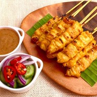 24หมูสะเต๊ะ หมู่บ้านเมืองทรัพย์ธานี