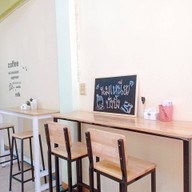 บรรยากาศ นมเหนียวปังปิ้ง เคหะร่มเกล้า