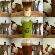 ปัด • จุ • บัน Van Coffee Shop