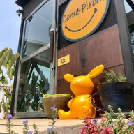 Come-Pirom Cafe