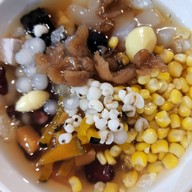 บัวลอยปริญญา(Bualoy Parinya)ลูกอ๊อดขนมไทย(Thai Sweet) ถนนชัยพฤกษ์2-สนามกีฬา