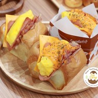 Korean Toast Sandwich by Jam (แซนวิช อาหารเช้า กาแฟ อาหารเที่ยง อาหารว่าง ทานเล่น) สำนักงานใหญ่ (แคราย, นนทบุรี)