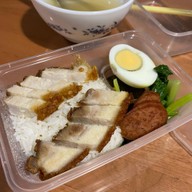 เมนูของร้าน บะหมี่มังกรคู่ หมู่บ้านเสรี 1