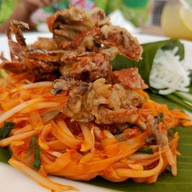 กระวาน by 101 House Café ริมแม่น้ำปิง