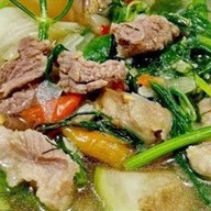 หมูทอด/ไก่ทอด "แซ่บสุรินทร์ หน้าวัดเปร็งราษฏร์บำรุง ต.เปร็ง อ.บางบ่อ จ.สมุทรปราการ
