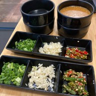 Penguin Eat Shabu สาขา J Arena ราชพฤกษ์