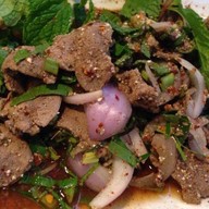 หมูทอด/ไก่ทอด "แซ่บสุรินทร์ หน้าวัดเปร็งราษฏร์บำรุง ต.เปร็ง อ.บางบ่อ จ.สมุทรปราการ