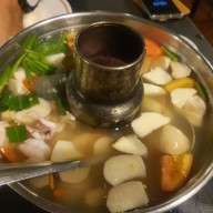 ภูสักธารรีสอร์ท