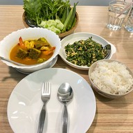 มัลลิกา ชุมพร พระมงกุฎเกล้า