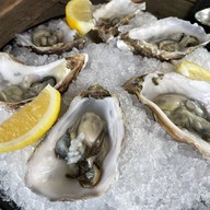 Fish House Restaurant & Bar