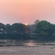 ปิง วิว สวนอาหาร & รีสอร์ท