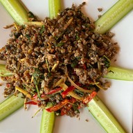 ครัวศรีพร สี่แยกไพศาลี