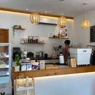 221 homey cafe