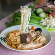 เมนูของร้าน ครัวเก่ง สี่แยกโชคชัย