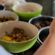 Atmosphere of Tiew Tok SK 2 Boat Noodles Clear Soup, Tom Yum, and Made-to-Order Food