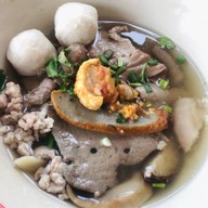 เตี๋ยว&เพราเฮียบ๊อบ