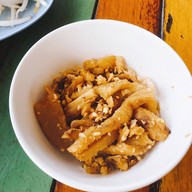 เมนูของร้าน ก๋วยเตี๋ยวเรือ ป.ประทีป สนามบินน้ำ