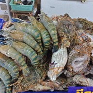 ร้านF@J Food (หญิง น่าน)