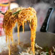 ร้านเจ๊ลาวผัดหมี่กระโทก