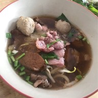 เตี๋ยว&เพราเฮียบ๊อบ