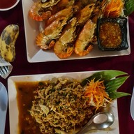 เมนูของร้าน หลบมุมซอย8