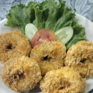 ร้านลูกน้ำริมเขื่อน