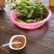 เมนูของร้าน ครัวข้าวหอม ข้าวแกงปักษ์ใต้ ประจวบคีรีขันธ์