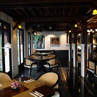 The Banyan Riverhouse Cafe & Bistro