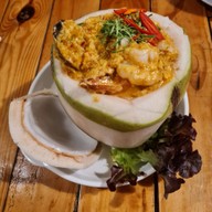 เมนูของร้าน บ้านพ่อ สุพรรณบุรี