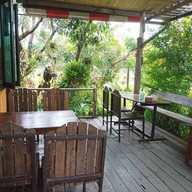 La moon Cafe