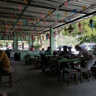 บรรยากาศ ก๋วยเตี๋ยวต้มยำตำลึงนายเอก ชะอำ เพชรบุรี สาขาเพชรบุรี ชะอำ