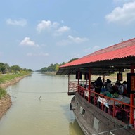 ก๋วยเตี๋ยวเรือลูกทุ่งริมทาง คลอง 14