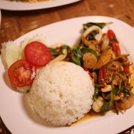 ร้านอาหารเกื้อกูล