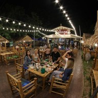 ร้านอาหารเกื้อกูล