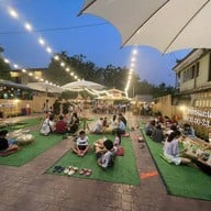 ร้านอาหารเกื้อกูล